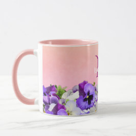 Violet pansies på persikor med monogram namn mugg