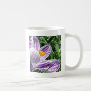 Violet vår crocus kaffemugg