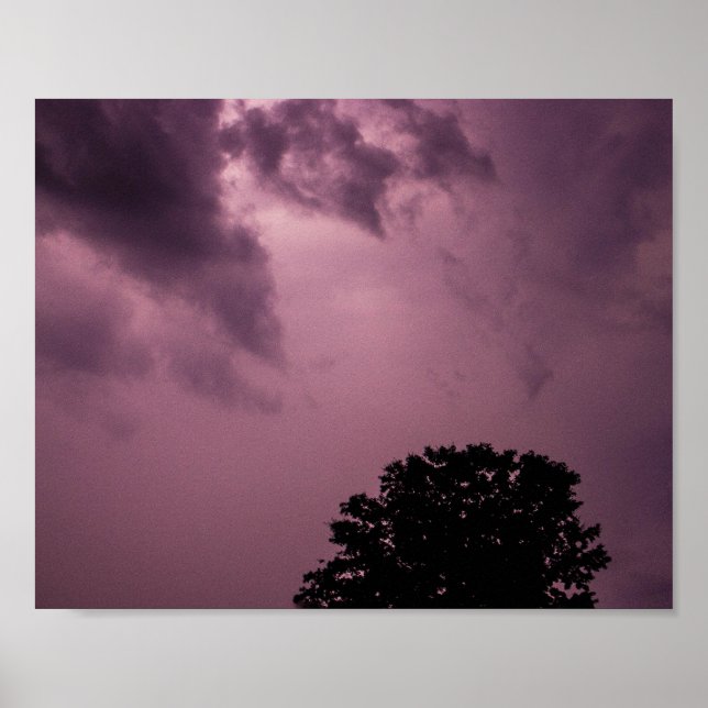 Violett storm poster (Framsidan)