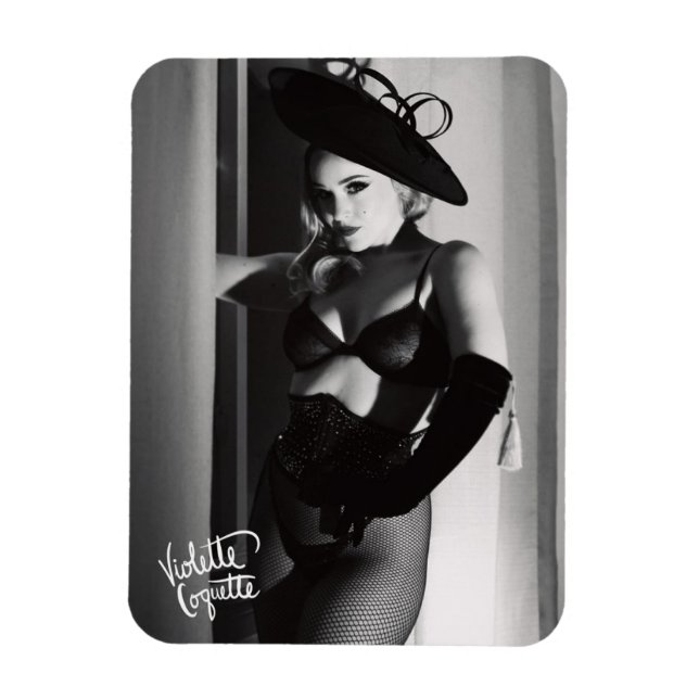 Violette Coquette "Film Noir" / Titta Magnet (Vertikal)