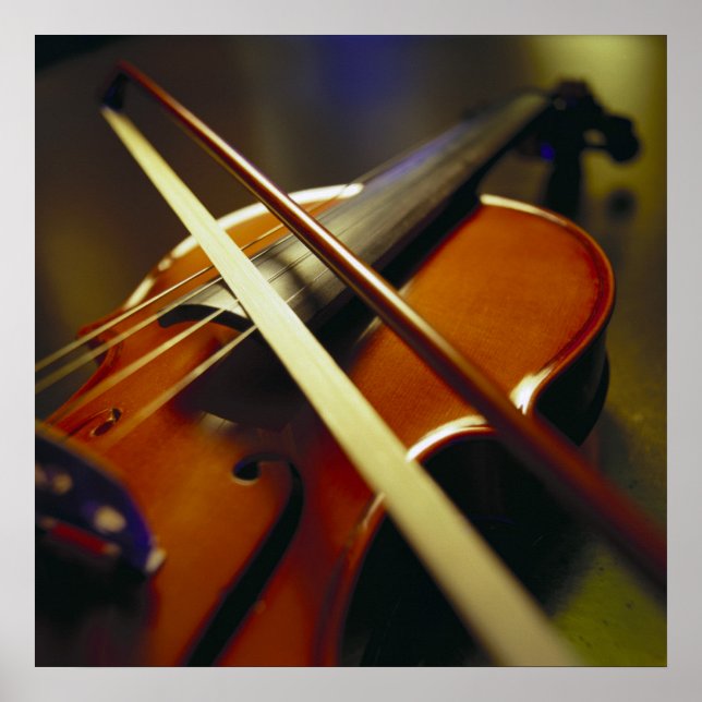 Violin & Bow Close 1 Poster (Framsidan)