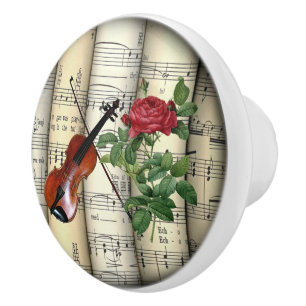 Violin~Rosa Gallica Pontiana ~-Pierre J. Redouté Knopp