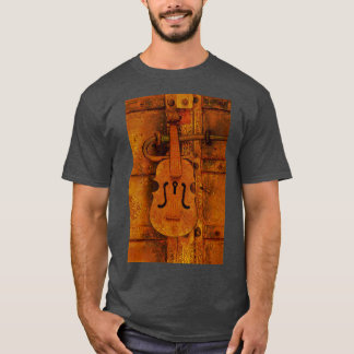 Violinist house Violin shaped rusty old door lock T Shirt