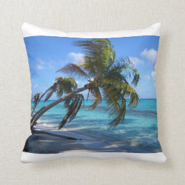 Vippade på palmträd - vit kudde