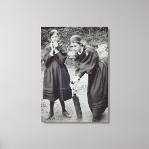 Virginia och Vanessa Stephen, i St Ives, 1894 Canvastryck