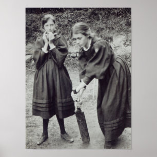Virginia och Vanessa Stephen, i St Ives, 1894 Poster