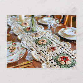 Virkat löparbanemotiv med granny squares till fest vykort