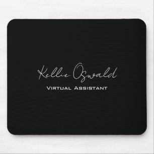 Virtuell assistent i Monogram Namn, svart och vitt Musmatta