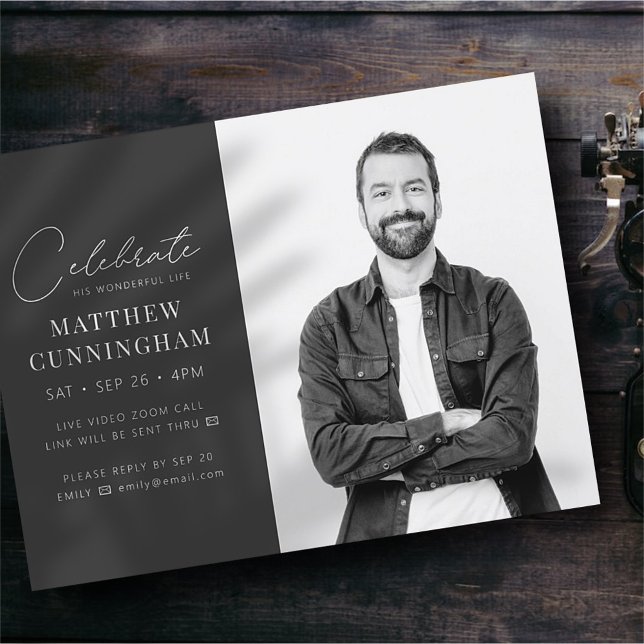 Virtuellt fira hans liv Modern Simple Photo Inbjudan Vykort (Skapare uppladdad)