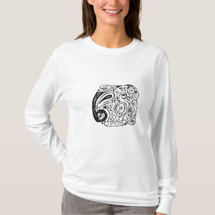 Virvlar runt, hjärtor och paisley t-shirt