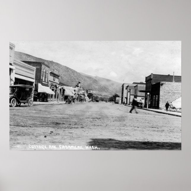 Visa Cottage Avenue Poster (Framsidan)