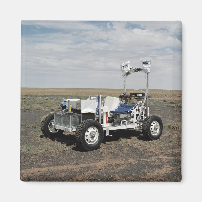 Visa en 1-G Lunar Rover Fordon Magnet (Framsidan)
