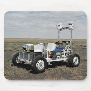 Visa en 1-G Lunar Rover Fordon Musmatta