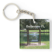 Visa en liten stad sjö