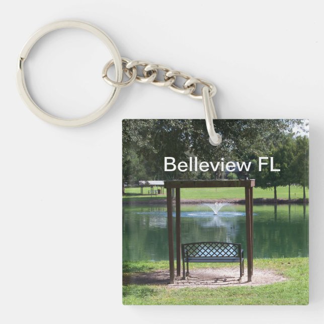 Visa en liten stad sjö (Framsidan)