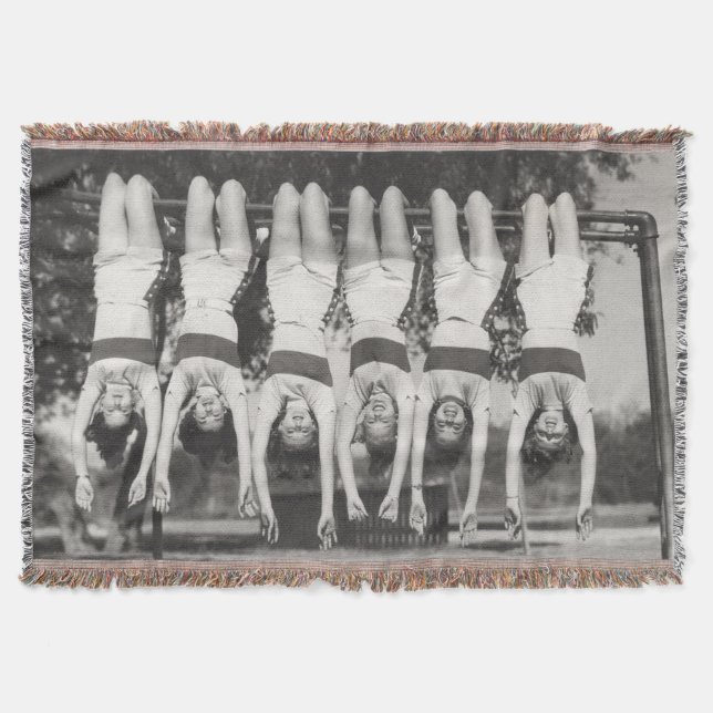 Visa flickor på apa pub, lekfull design. filt (Framsidan)