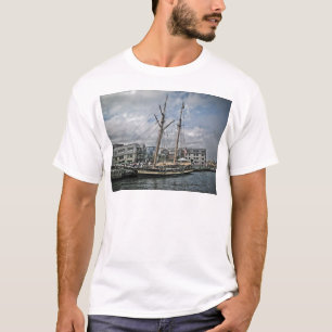 Visa Frakt i Halifax Tee