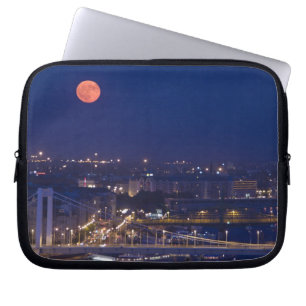 Visa från Fiskeribaser bredvid Matyas Laptop Sleeve