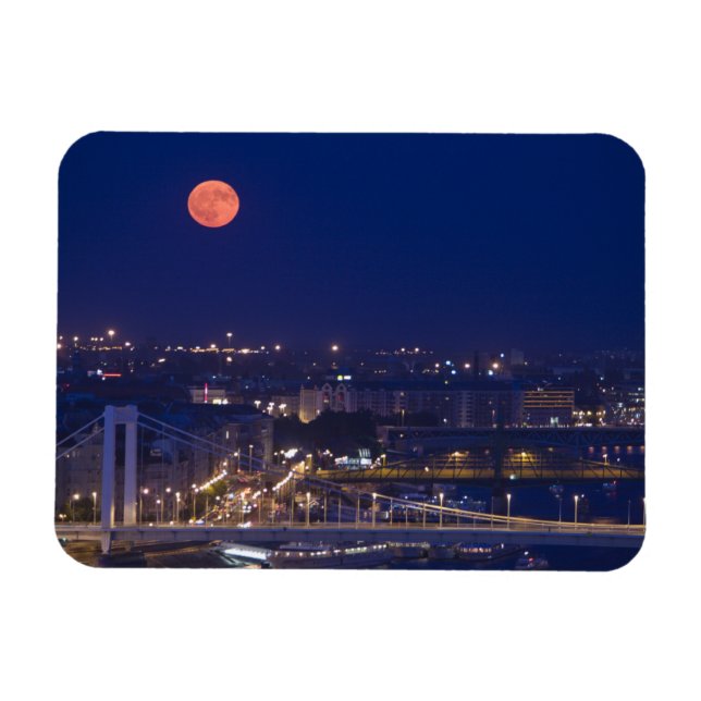 Visa från Fiskeribaser bredvid Matyas Magnet (Horisontell)