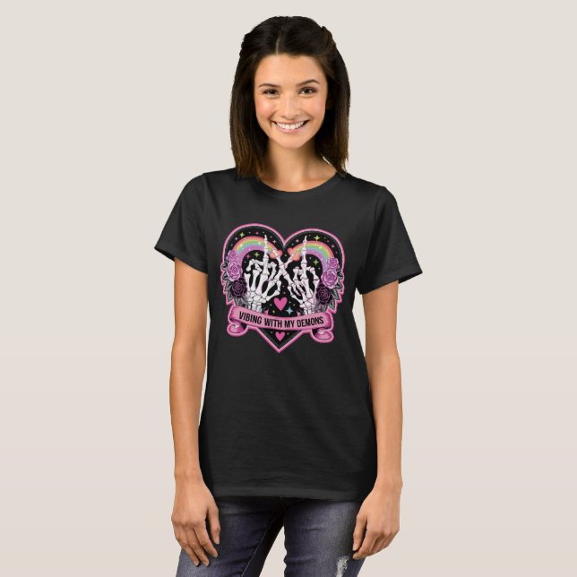 Visa med mina demoner t shirt (Hel framsida)