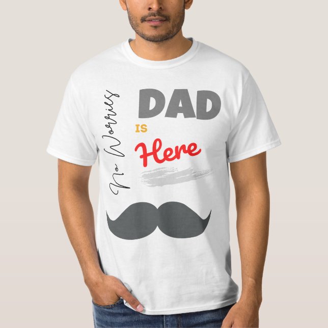 Visa Pappa som du bryr dig om: Perfekten Fars dag  T Shirt (Framsida)