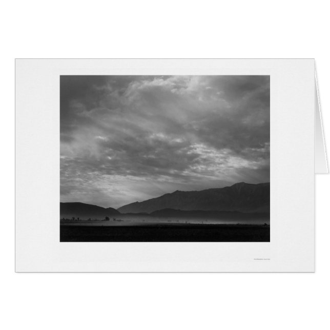 Visa SW over Manzanar, Dust Storm 1943 Hälsningskort (Framsidan Horizontal)
