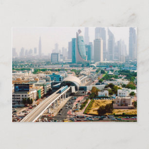 Visa tunnelbanelinje och skyscraper i stan vykort