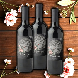 Visa Varg och Ro. En stiliserad vargs huvud Vinflaska Etikett