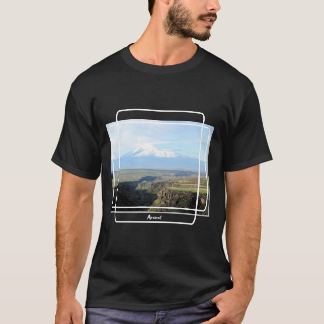 Visa vid bergsarat från armenisk sida t shirt (Framsida)