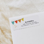 Visa vita Returetiketter Returadress Etikett<br><div class="desc">Toppen av ditt show-stop-tema med vackra returetiketter. Den här lekande Magic Show-designen innehåller handritade illustrationer av fullt av roligt och öga-infångande magi mot en klassisk vit bakgrund! Anpassa med dina egna uppgifter och runda ut party med fullt Magic Show party-leveranssviten.</div>