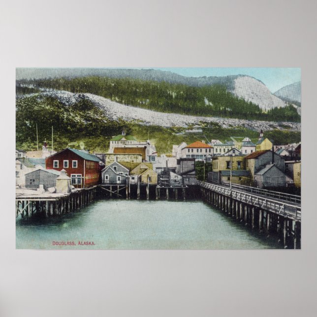 Visa Waterfront & TownDouglass, AK Poster (Framsidan)