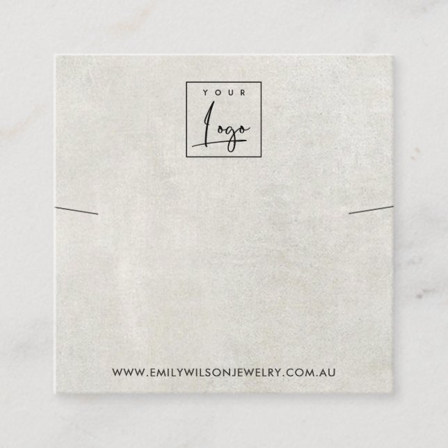 VISNING AV BENVITARE GRÅTT KONCRET NECKLACE BRACEL FYRKANTIGT VISITKORT (Framsida)