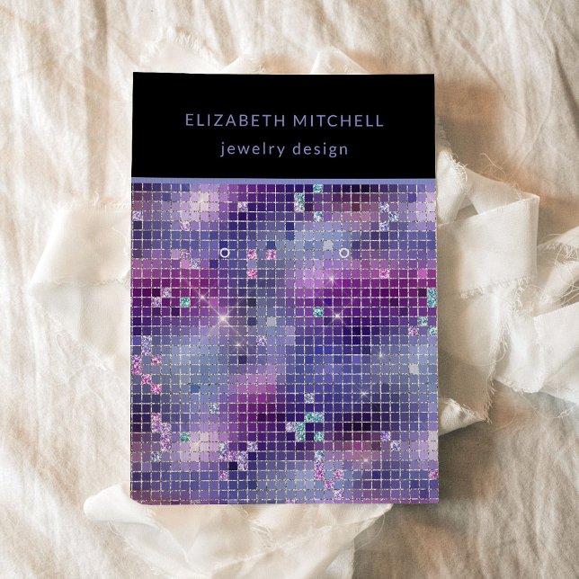 Visning för Retro Lila Rosa Blue Disco Earring  Ca Visitkort (A glam, disco inspired earring display card in purple, blue, pink, and black)