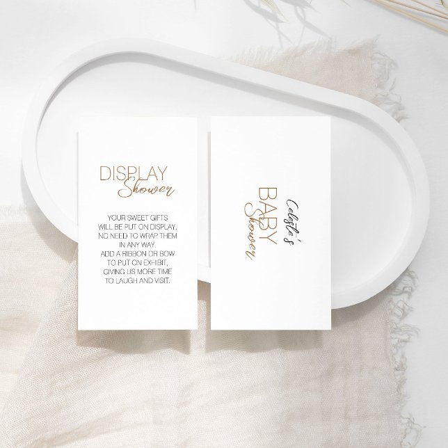 Visning i Modern Minimalist White Baby Shower Tilläggskort (Skapare uppladdad)