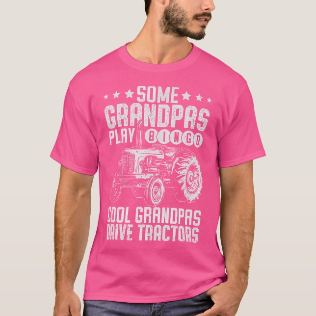 Vissa farfar spelar bingo Coola farfar kör traktor T Shirt (Framsida)