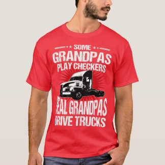 Vissa Grandpas Play Checkerss Trucker Grandpa T Shirt