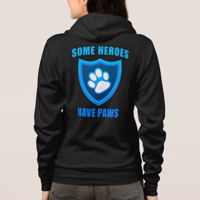 Vissa Heroes har Tass: Hund för tjänstsökning och  T Shirt (Baksida)
