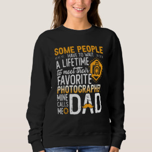 Vissa måste vänta på att få träffa sitt foto t shirt