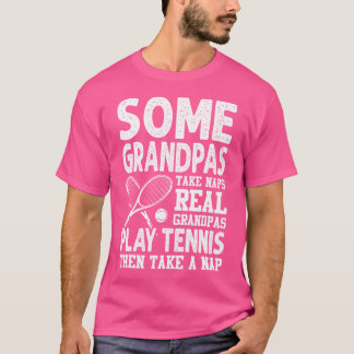 Vissa morfar tar Naps Real Grandpas Play Tennis T Shirt
