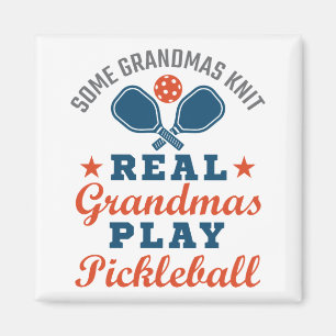 Vissa mormas Sticka Real Grandmas Play Pickleball Magnet