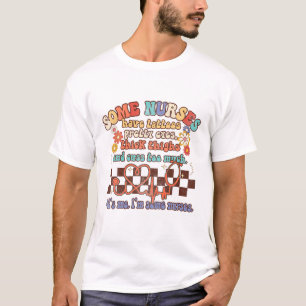 Vissa sjuksköterskor har tatuerad Söt T Shirt