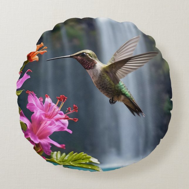 "Vistare för naturen: Hummingbird, Waterfall Rund Kudde (Framsidan)