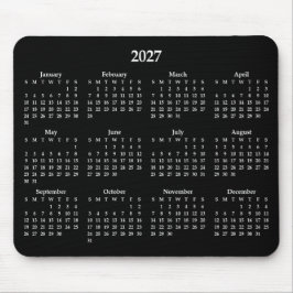 Vit 2027-kalender på svart bakgrund musmatta