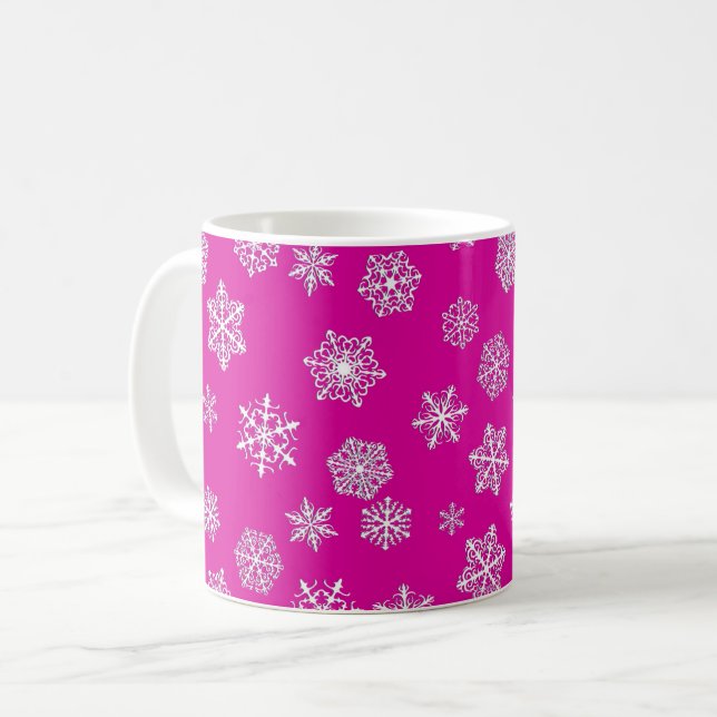 Vit 3-d snöflingor på fuchsisk rosa kaffemugg (Framsida vänster)