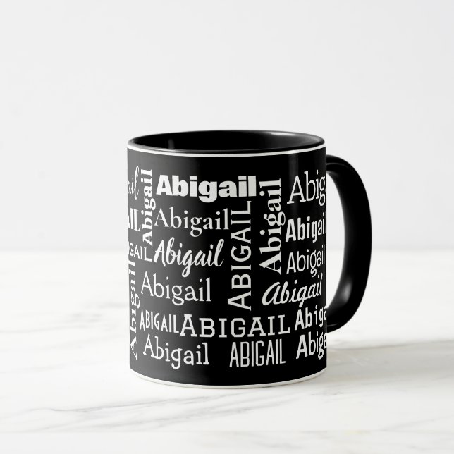 Vit ABIGAIL Namn På Svart Mugg (Framsida höger)