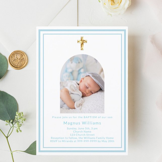 Vit baby blue fotoarch-pojke Baptism Inbjudningar (Skapare uppladdad)