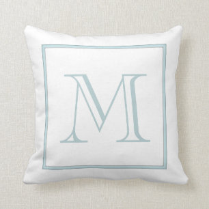 Vit Baby blue Monogram Kudde