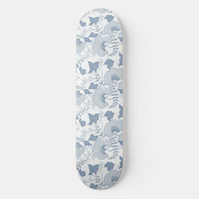 Vit bakgrund Fintvätt av blå japanska blommor Mini Skateboard Bräda 18,5 Cm (Framsida)