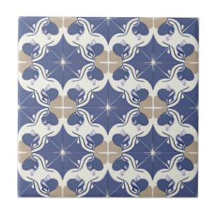 Vit, beige och mörk blått blommigt kakelplatta