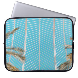 Vit betongstruktur i morgonfotot laptop fodral